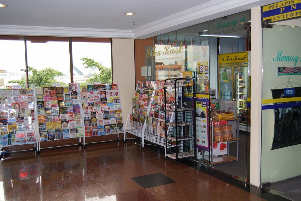 Kuala Lumpur International Hotel Экстерьер фото