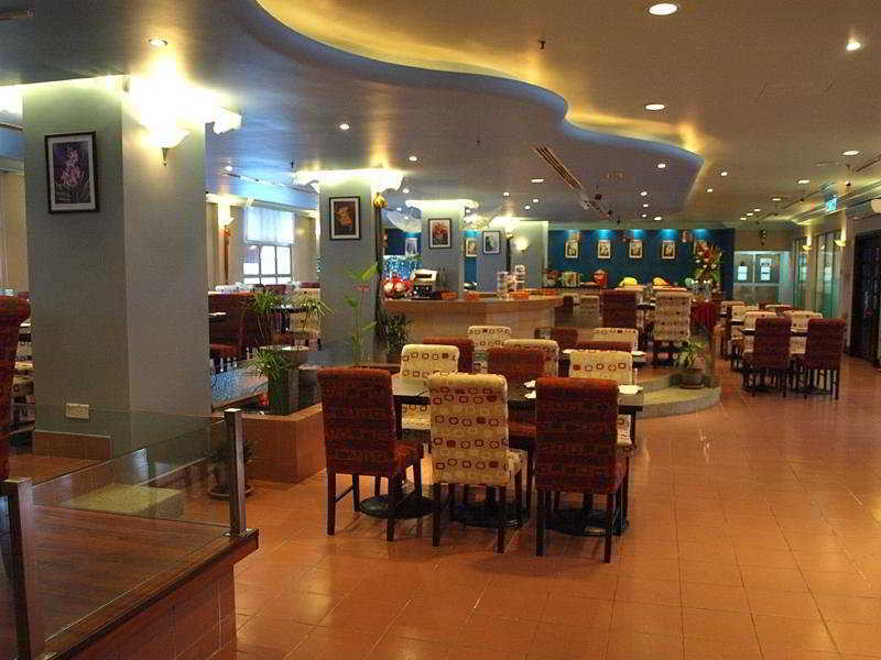 Kuala Lumpur International Hotel Экстерьер фото